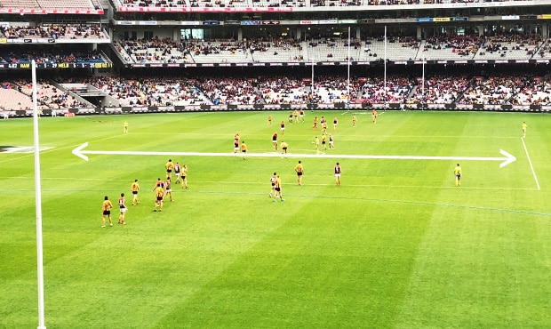 No-Wings-AFL-TH.jpg Hawthorn went without wings at the MCG to stifle Melbourne's movement - AFL,Hawthorn Hawks,Melbourne Demons